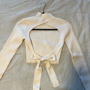 ‼️MOVING SAME ❗️ Zara Cropped Backless Sweater